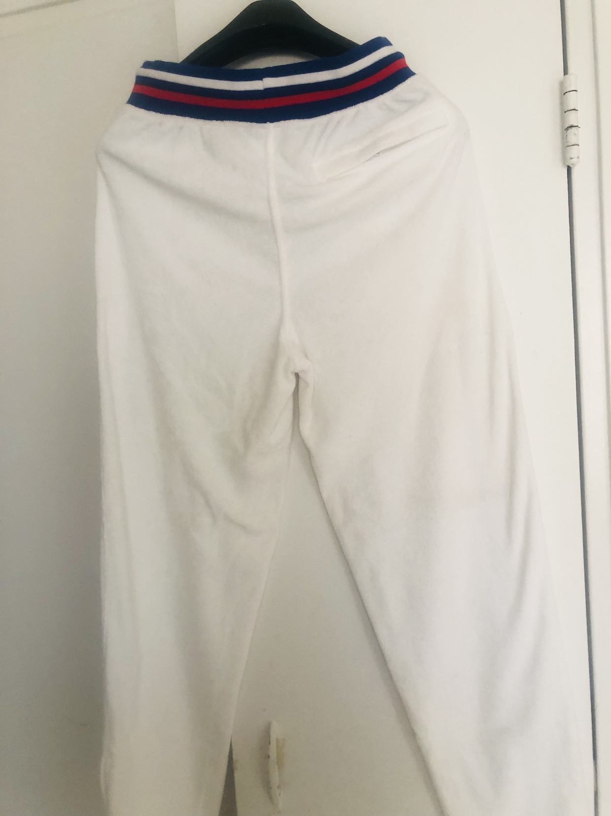 Champion top and pants image indicator(6)