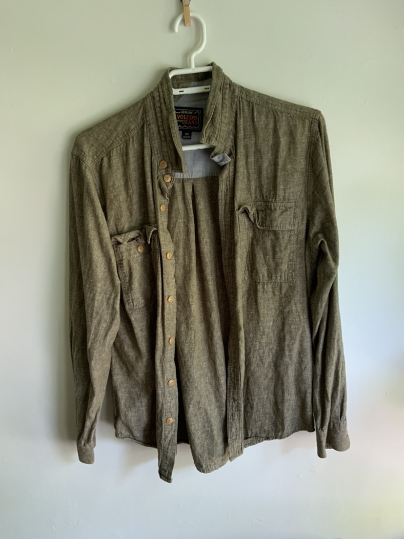 #freecycle Green Long Sleeve Button Up thumbnail