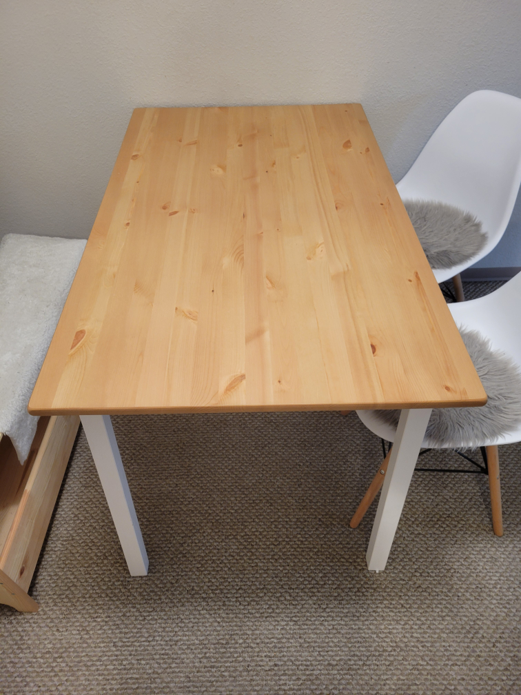 Dining table set