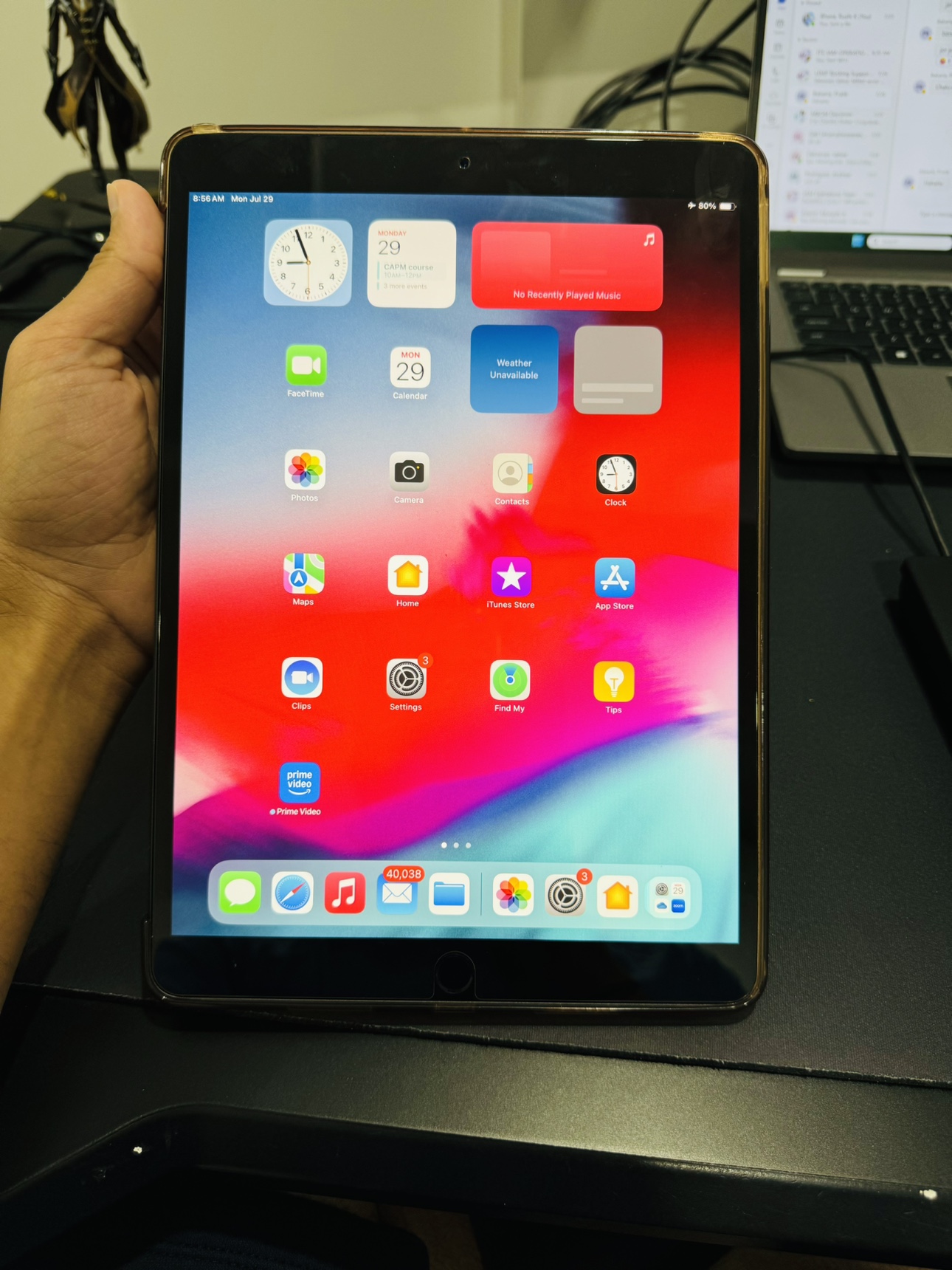 Apple iPad Air (3rd Gen) - photo 2