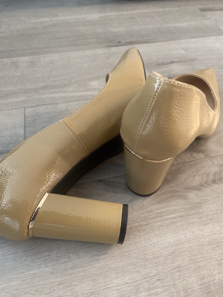 Women’s heels size 10.5/42 - photo 3