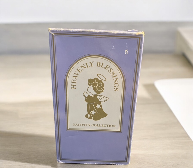 Vintage AVON Heavenly Blessings Nativity Collection Holy Family image indicator(9)