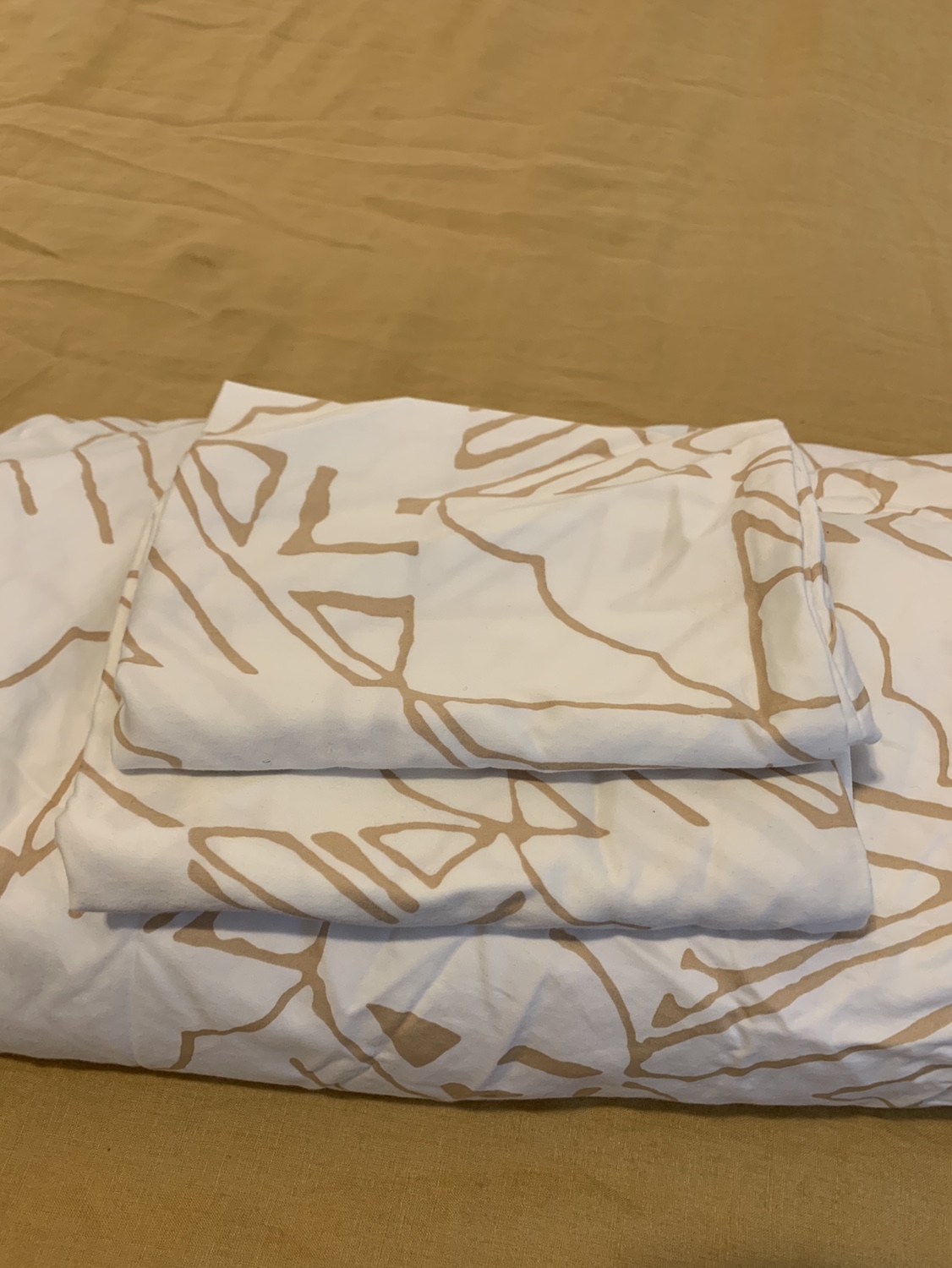Brooklinen Duvet Cover + Pillow Cases