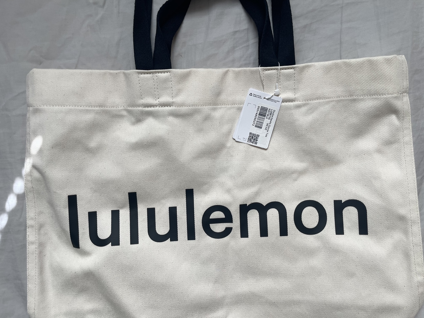 Lululemon Tote Bag image indicator(2)