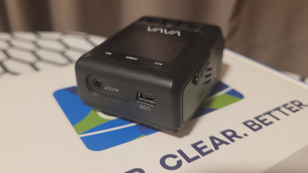 VAVA Dash Cam VA-CD008 with 1080P 30fps 160 Degrees Angle - photo 3