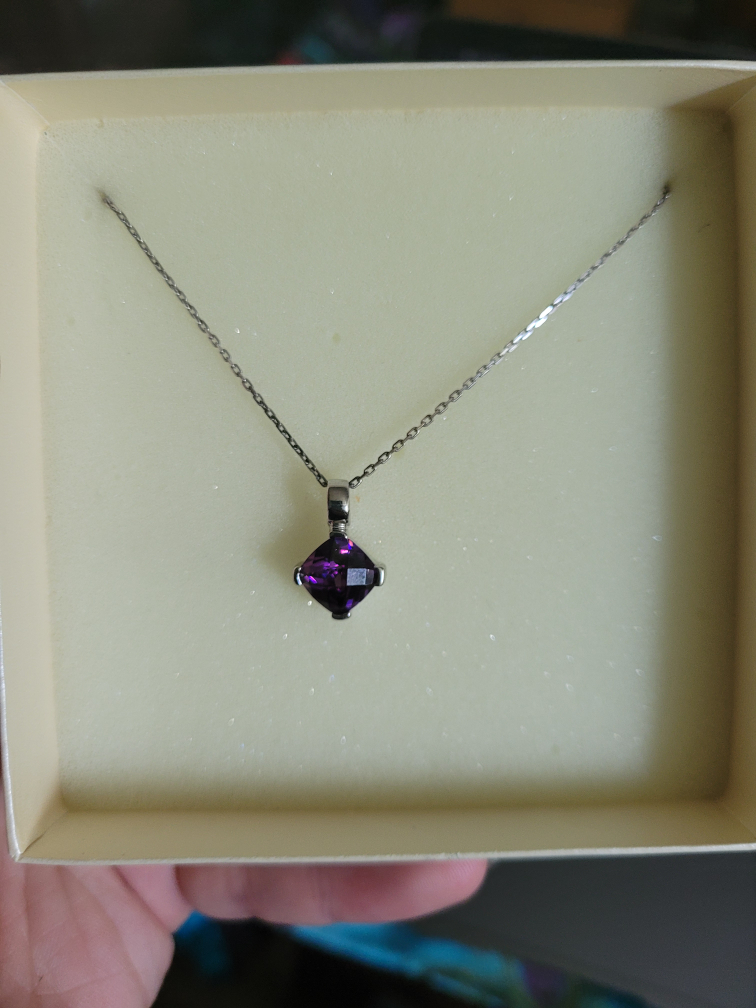 Charm Diamond Center Amethyst Necklace