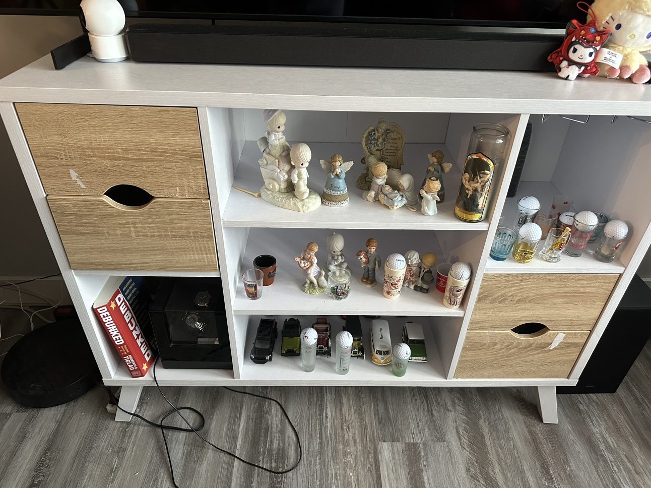 Tv stand/ mini bar shelf - photo 2