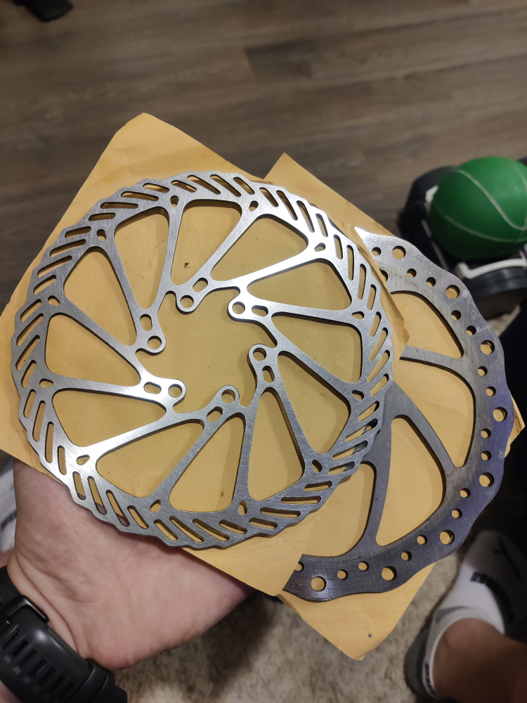 160mm Disc Brakes #freecycle image indicator(2)