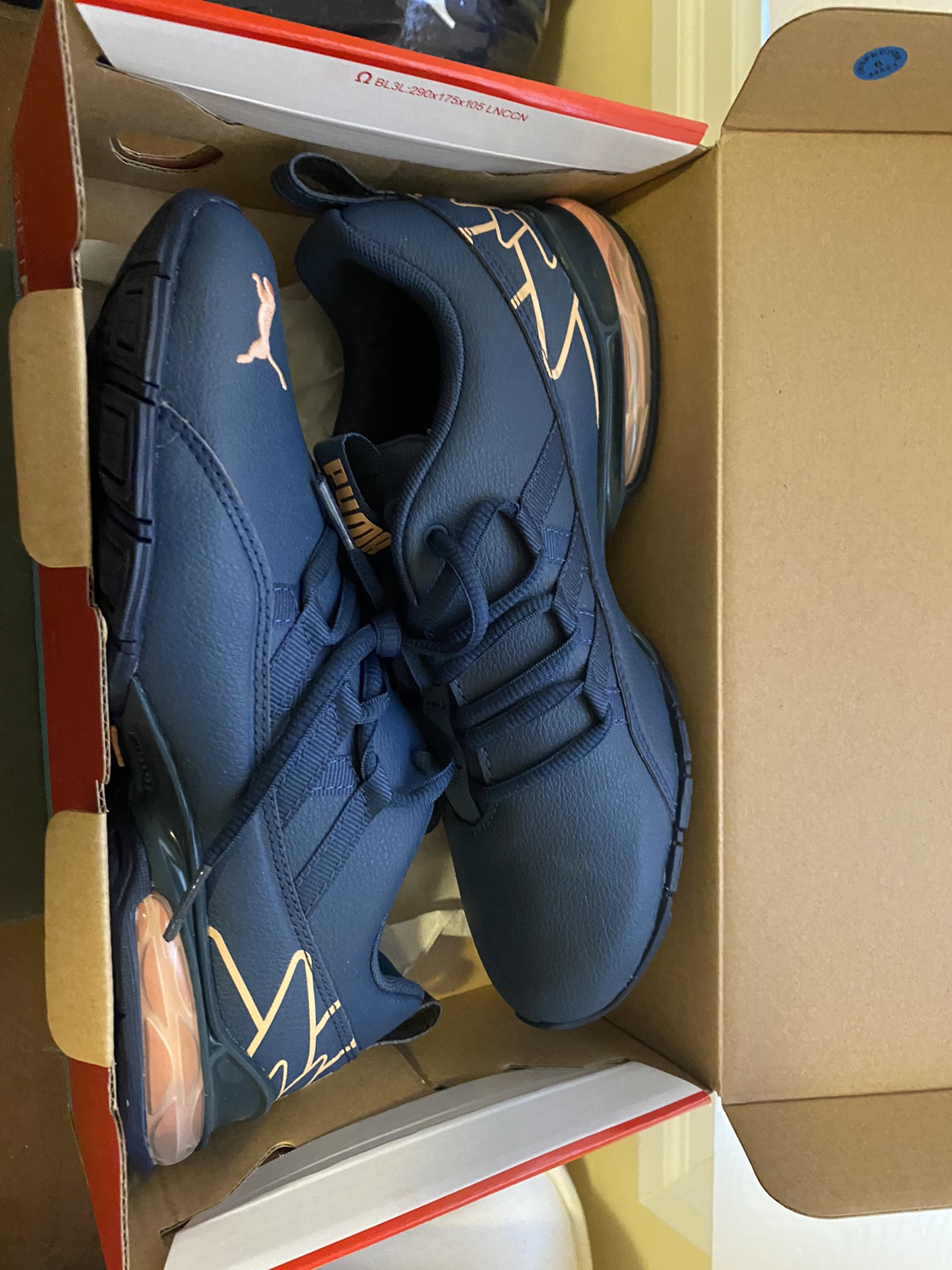 Puma Training Shoes Size 7 Women NEW with Box image indicator(5)