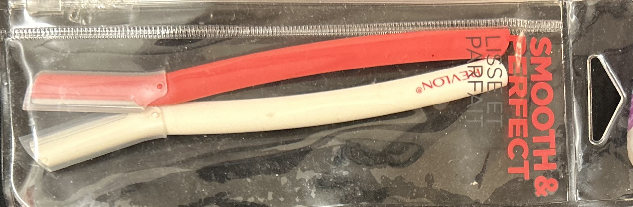 BNIB EYEBROW SHAPERS thumbnail