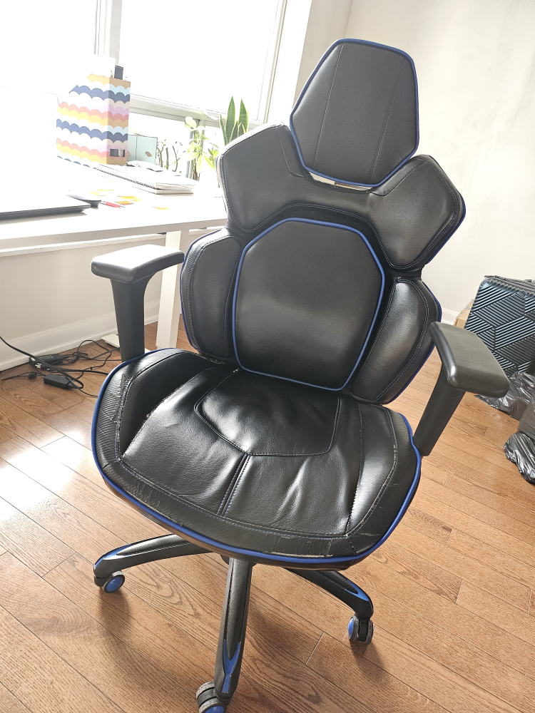 ikea sit and stand table and costco gaming chair - photo 5