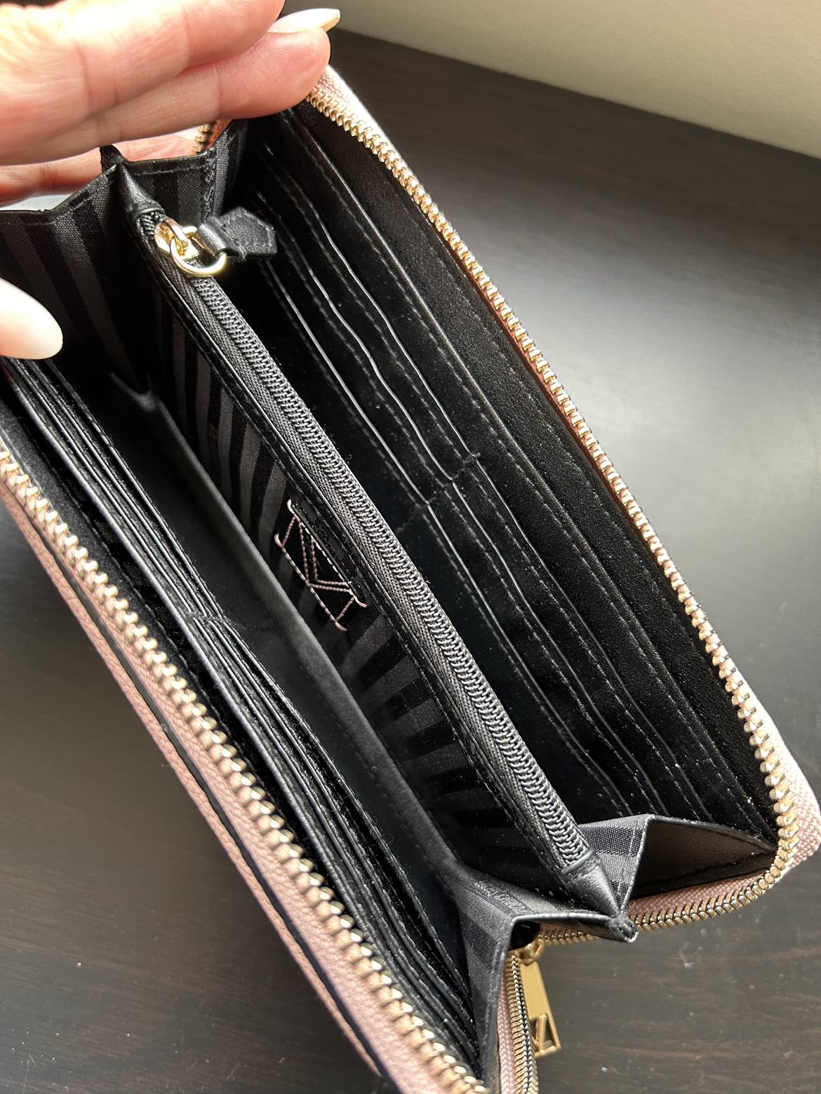 Victoria Secret wallet - photo 2