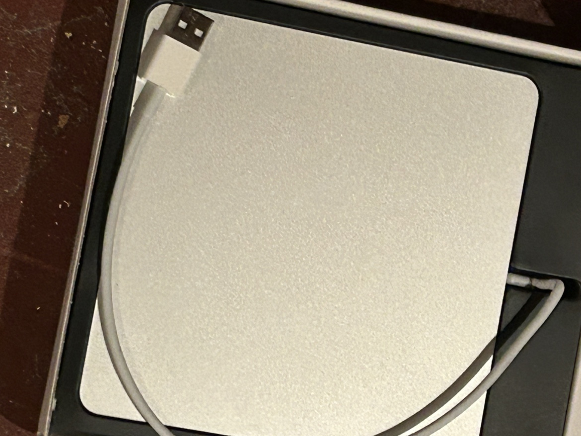 Apple USB SuperDrive - photo 2