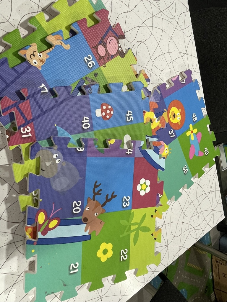 #freecycle Child Playmat - photo 2