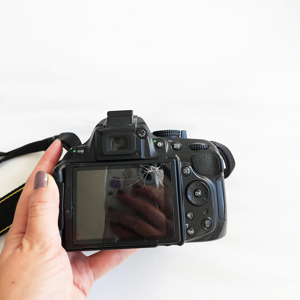 Nikon D5200 DSLR Camera‎ Body and 3 Lenses - photo 5