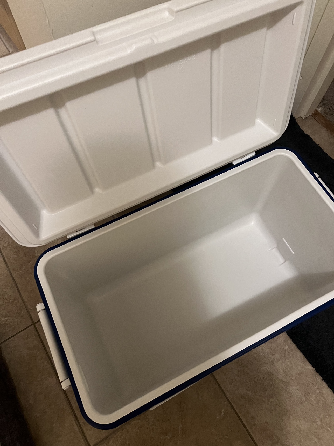 Coleman cooler 48 qt - photo 2