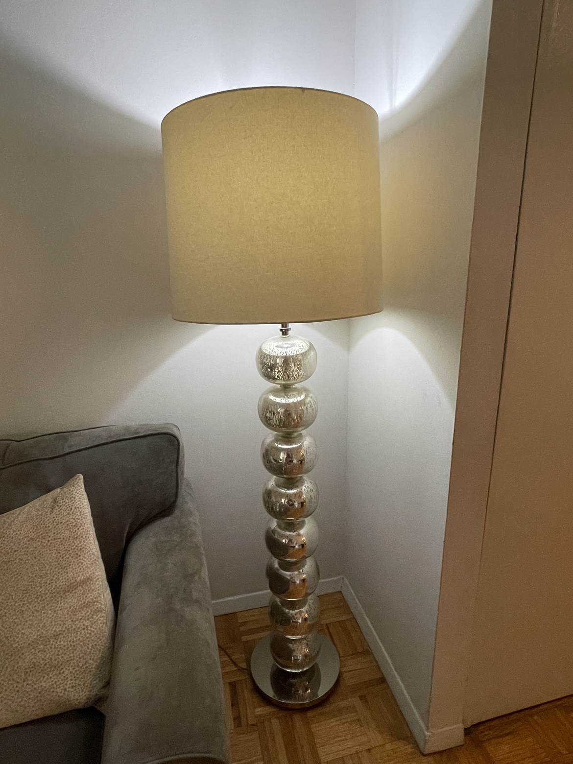Floor lamp with gold ball detail