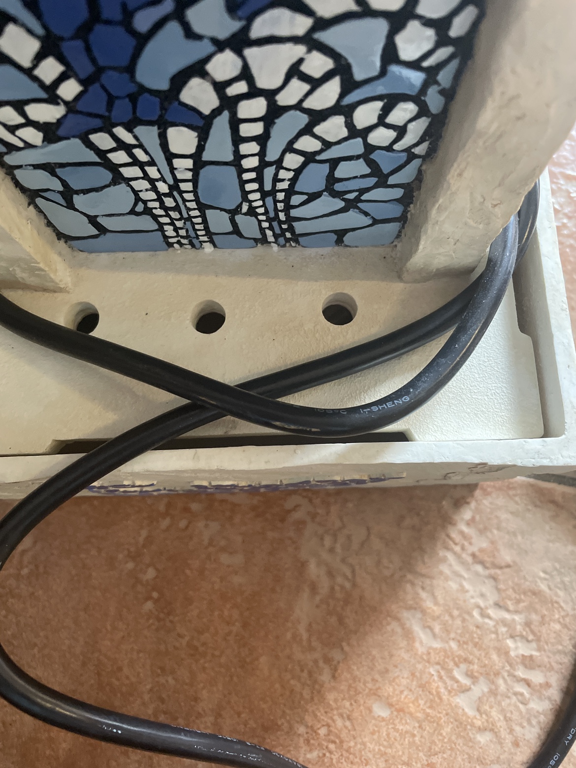 Mosaic table fountain thumbnail