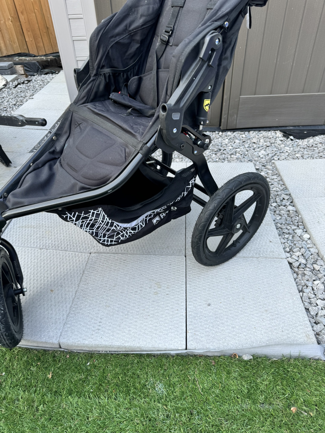 BOB Gear Revolution Flex 3.0 Jogging Stoller Lunar Black - photo 2