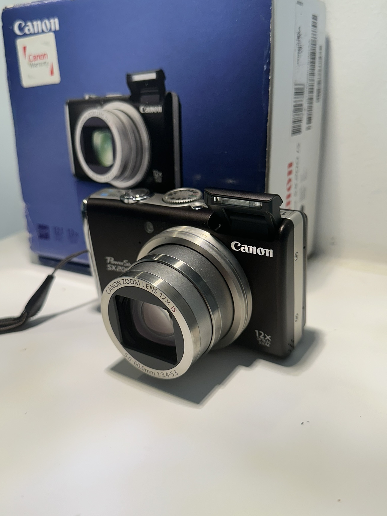Canon SX200 IS Digital Camera thumbnail