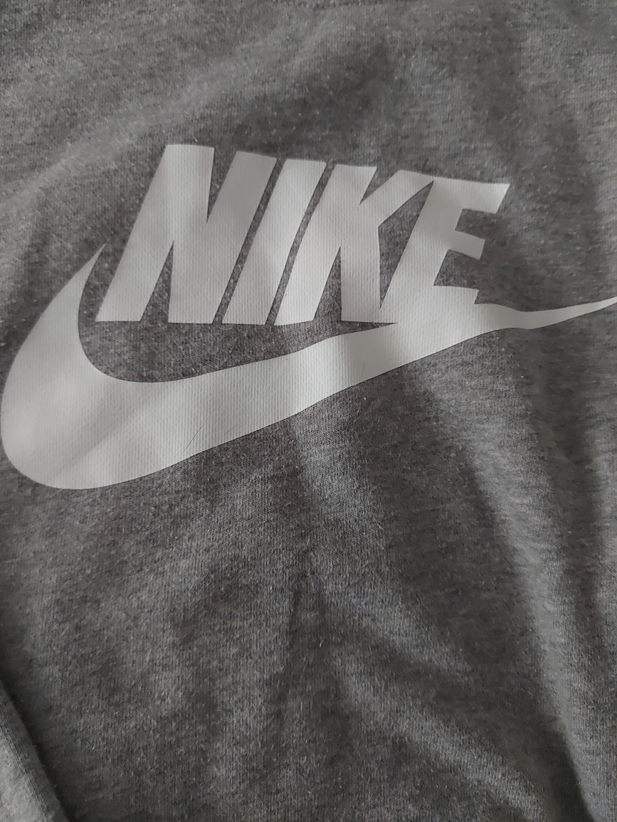 Women's Nike Crop hoodie image indicator(3)