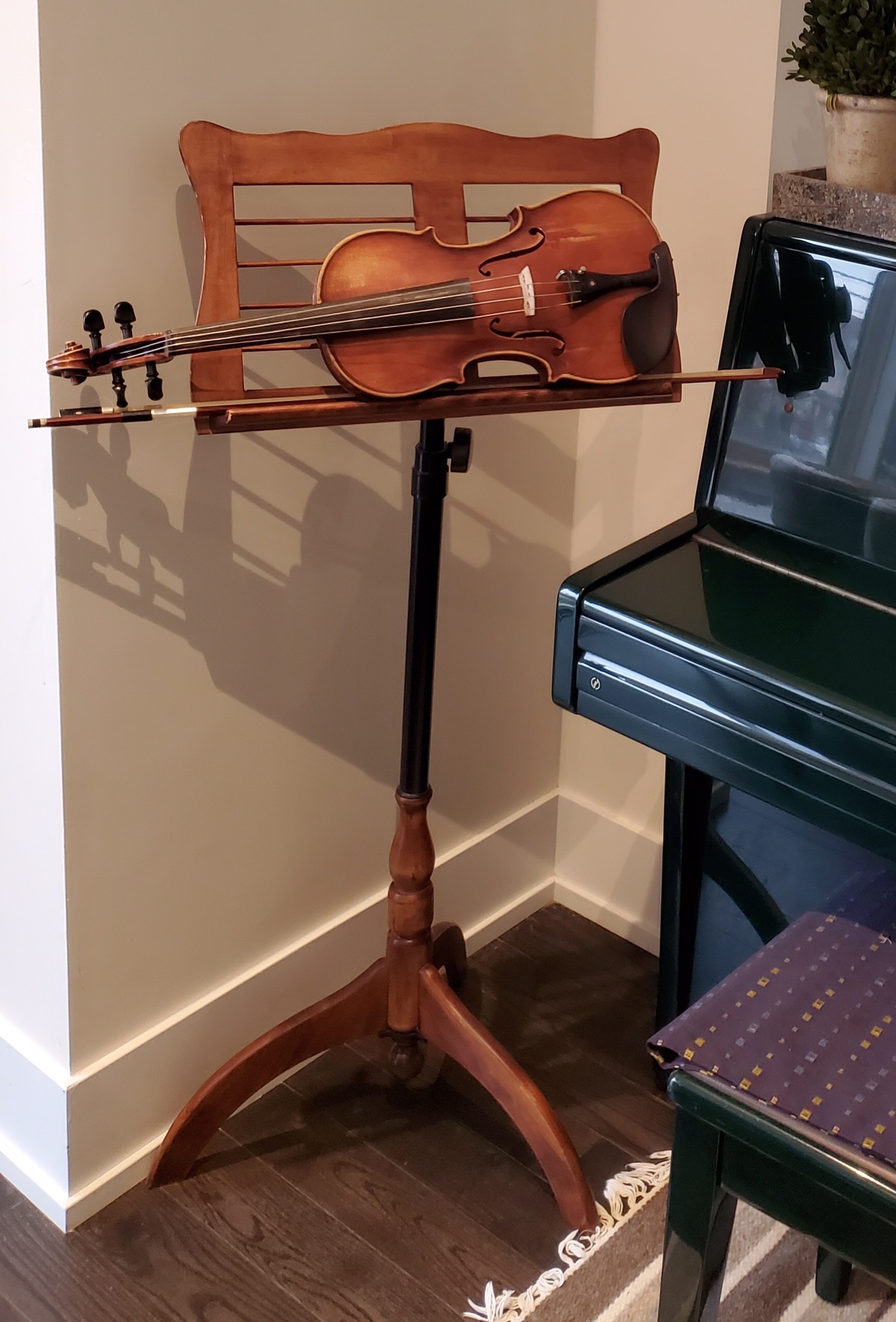 Music stand
