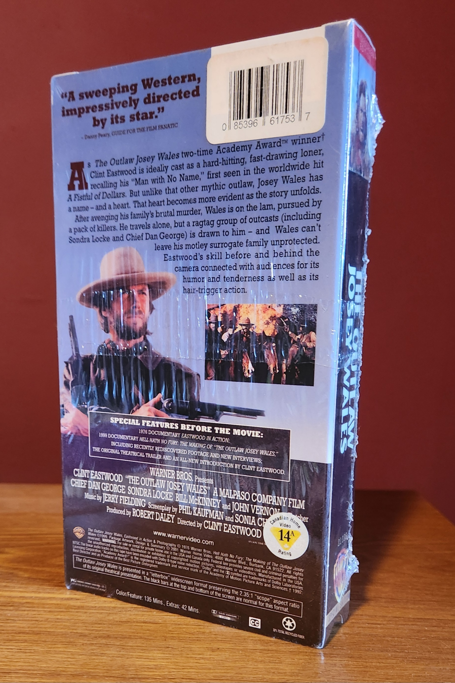 The Outlaw Josey Wales Letterbox VHS New, Sealed - photo 2