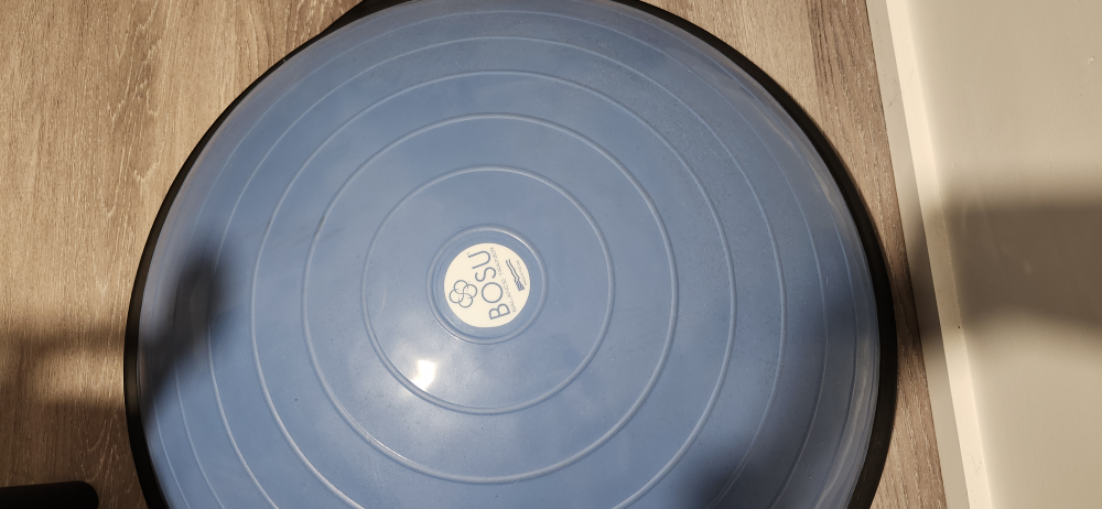 Bosu Balace Trainer -Like New, Barely used image indicator(2)