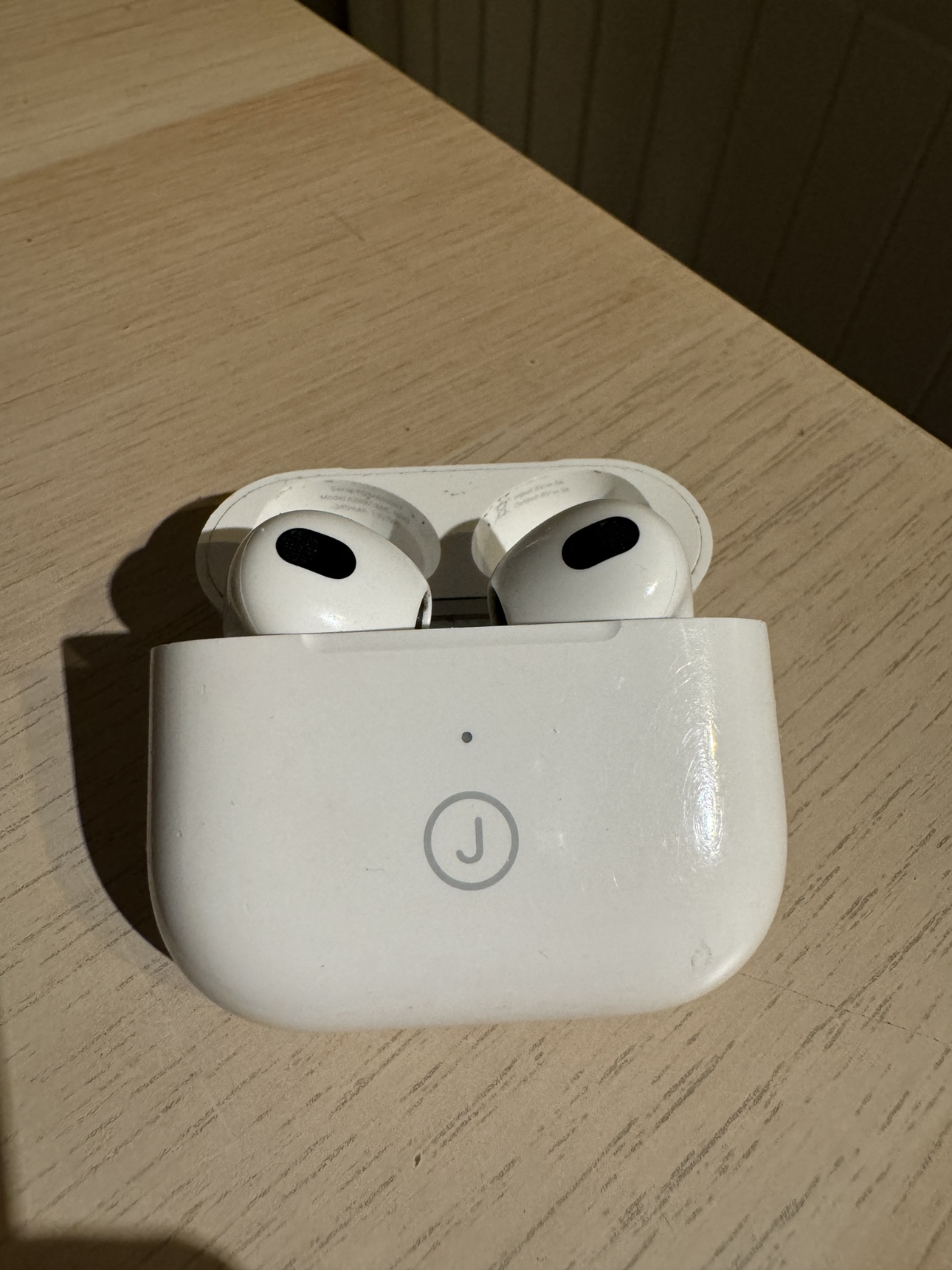 AirPods 3rd gen - photo 3