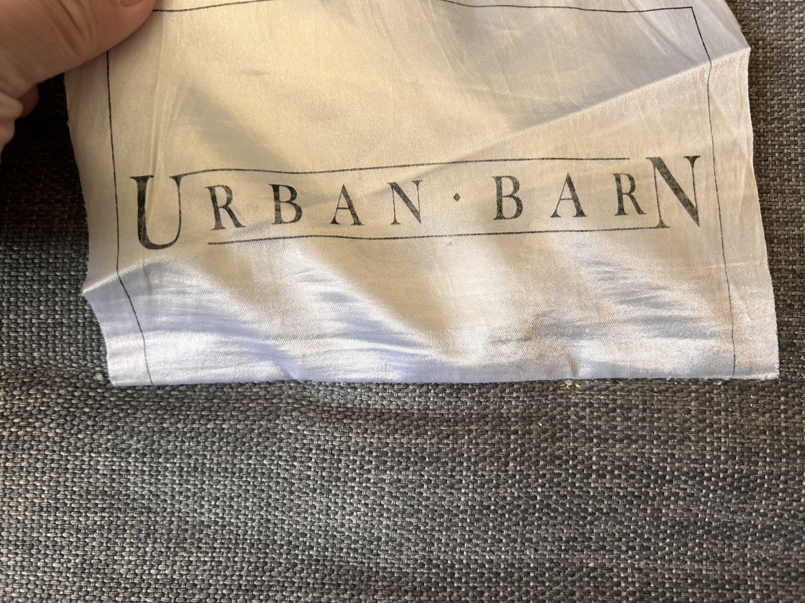 3 Seater Sofa / Couch URBAN BARN - photo 5