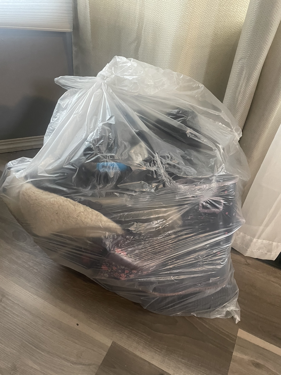 Bag of kids shoes #freecycle