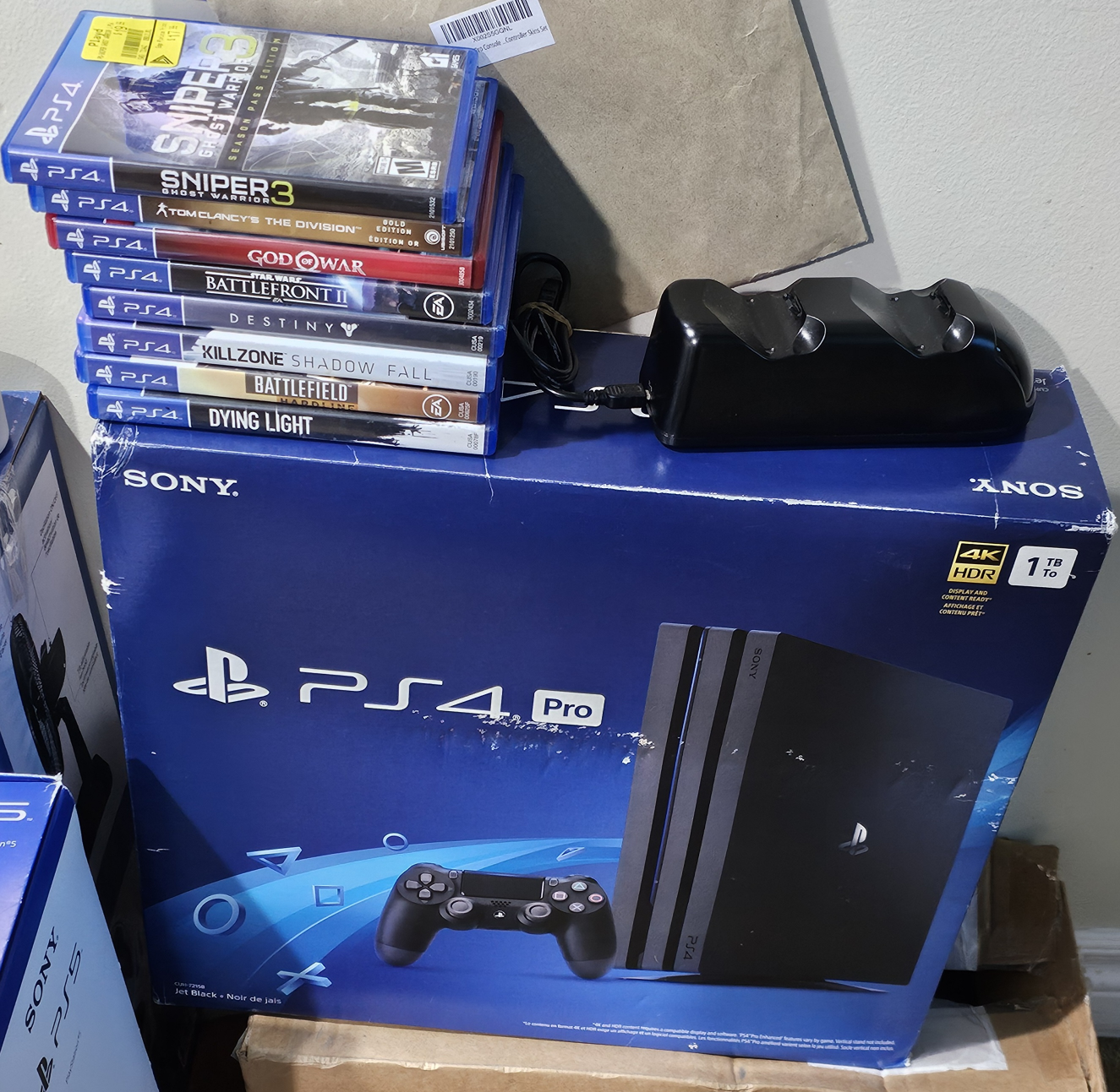 LNIB Playstation 4 Bundle With BNIB Racing Wheel image indicator(2)