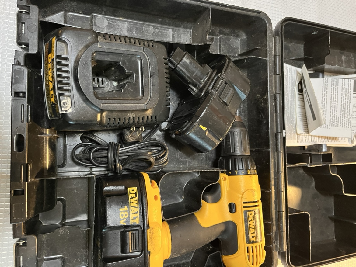 Dewalt 18V Cordless Drill - photo 5