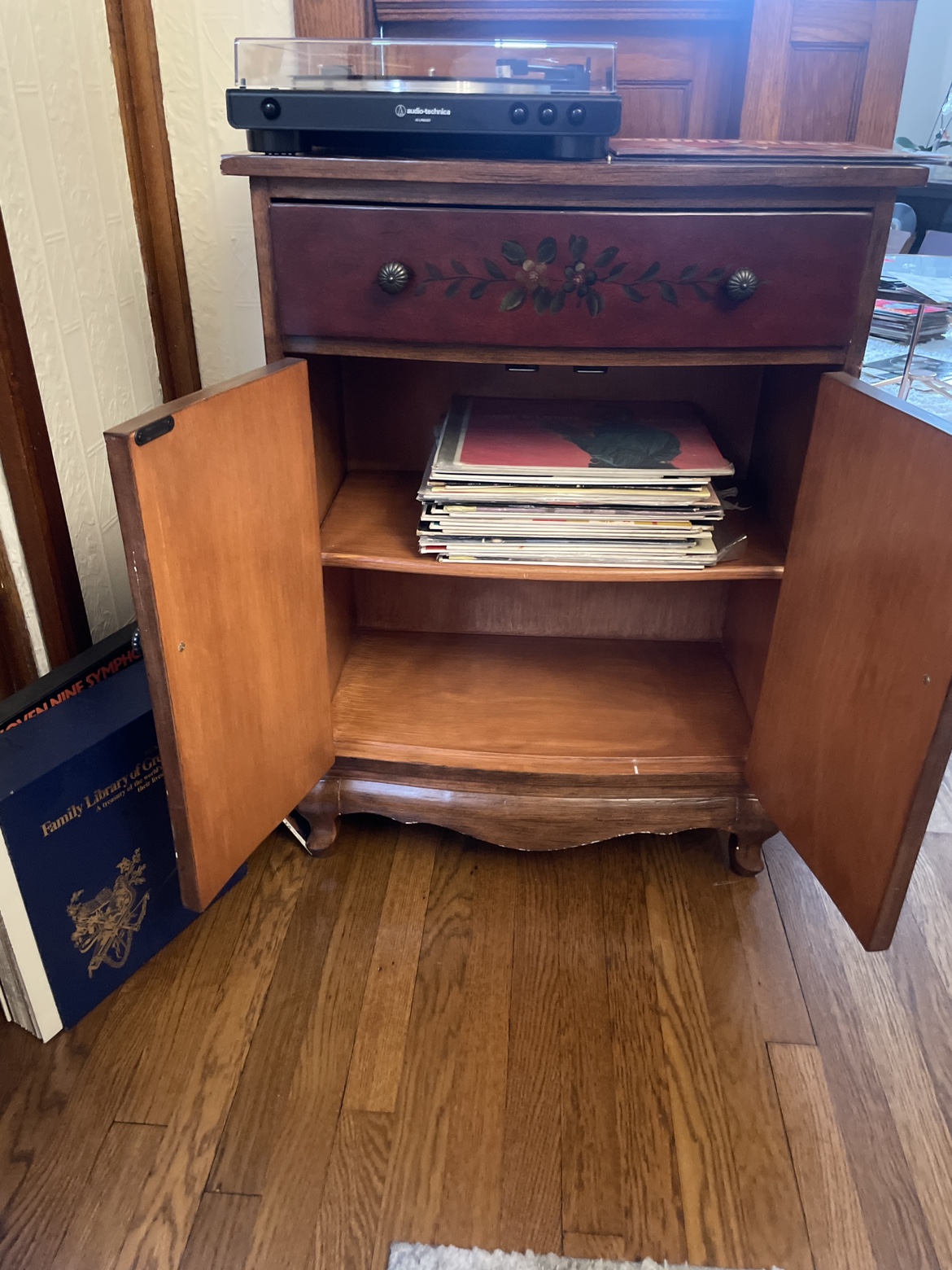 Small dresser - photo 3