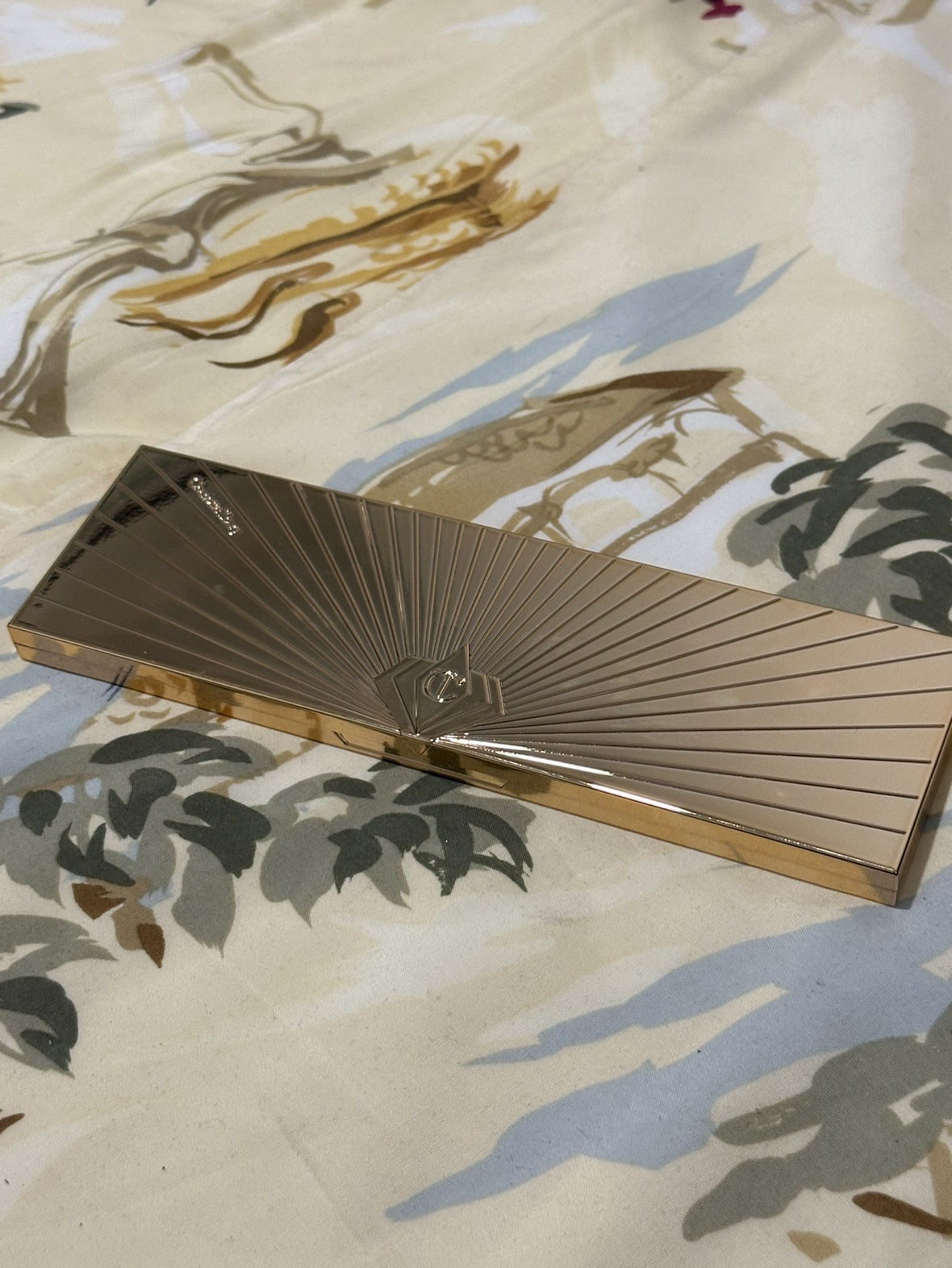 Charlotte Tilbury Pillow Talk Instant Eyeshadow Palette - photo 2