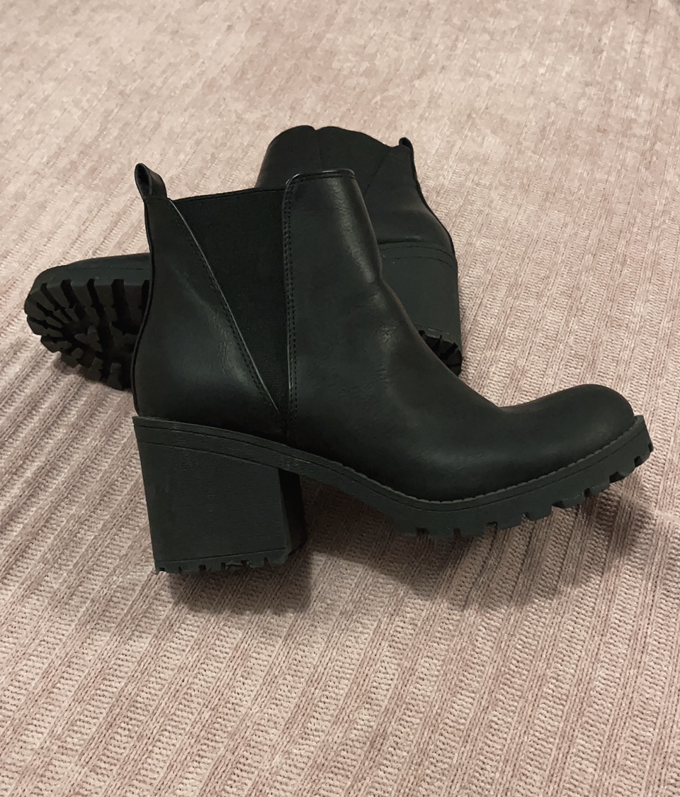 Women’s boots
