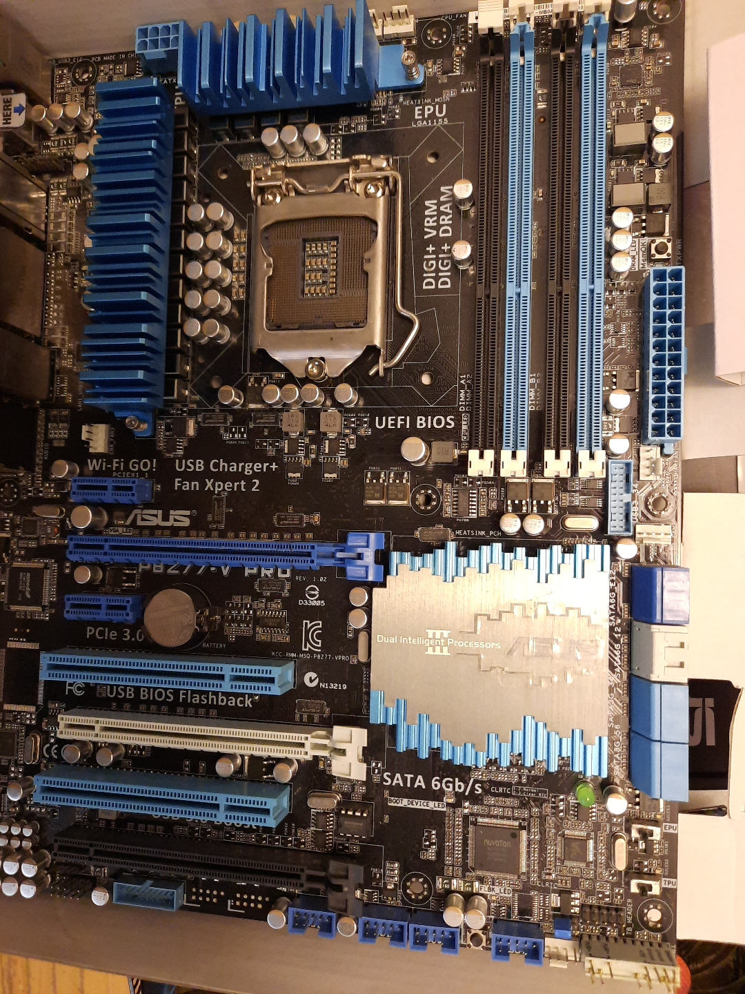 various computer parts - photo 2