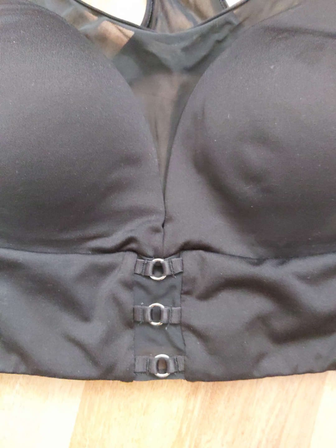LASENZA black sexy crop top / sports bra, size small (S) image indicator(3)