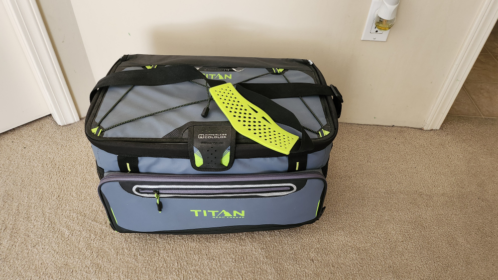 Arctic Zone Titan Deep Freeze Cooler - photo 4