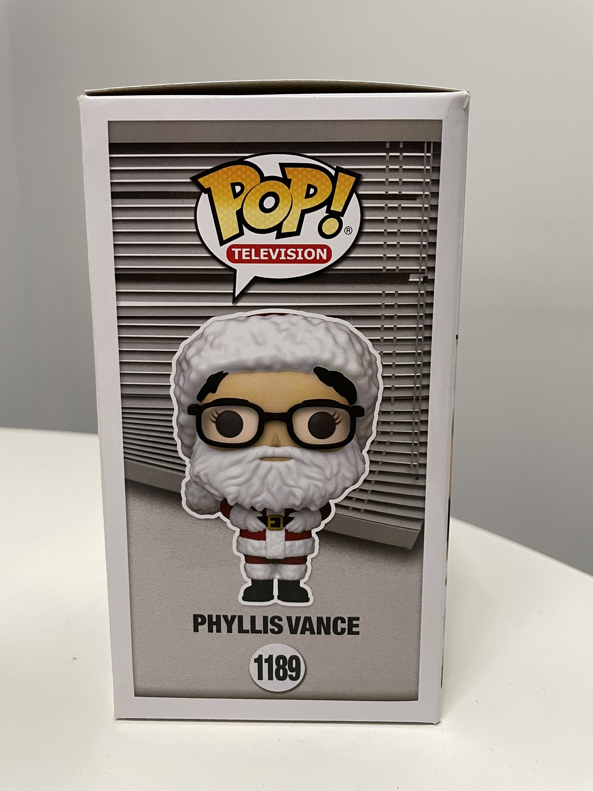 BNIB Funko- The Office: Phyllis Vance Santa Exclusive image indicator(2)