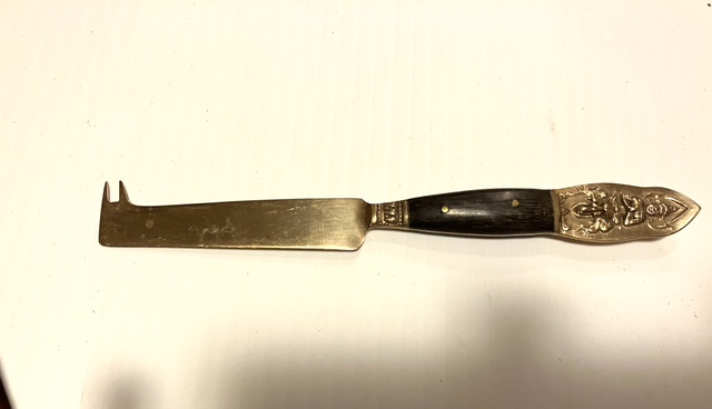 Vintage copper Thai cheese board ox image indicator(3)