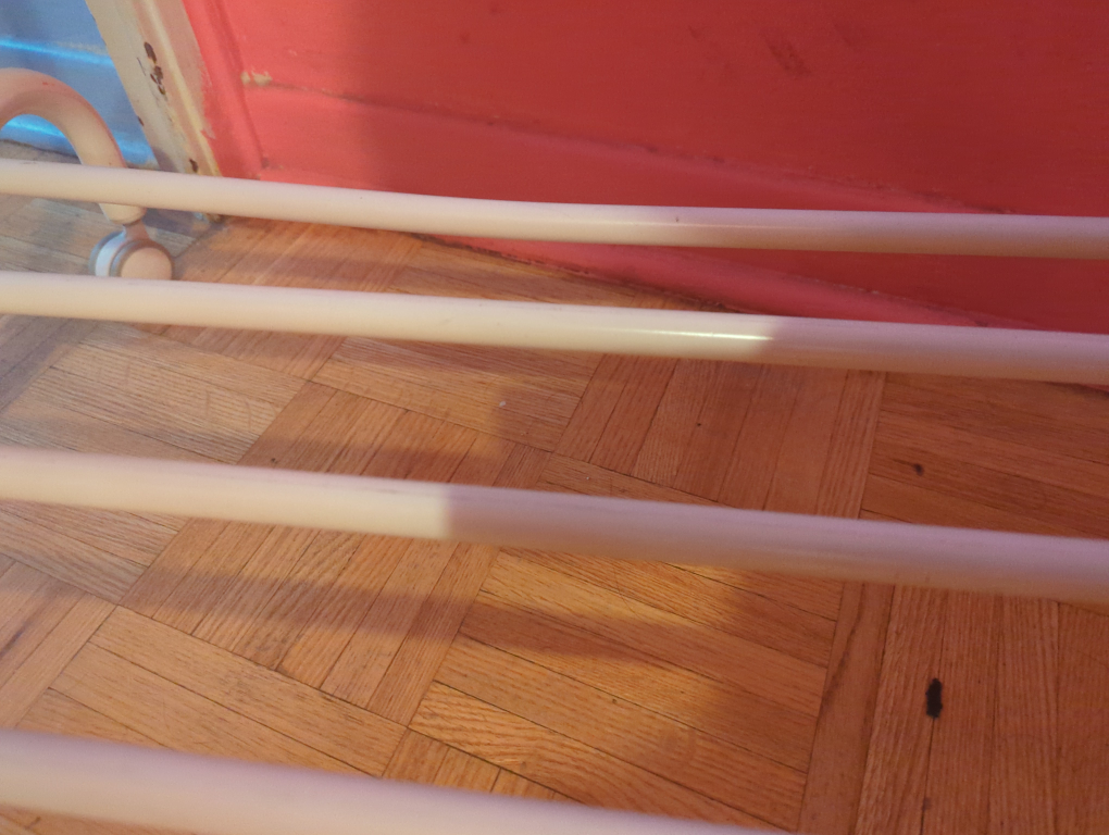 Clothing Rack image indicator(2)