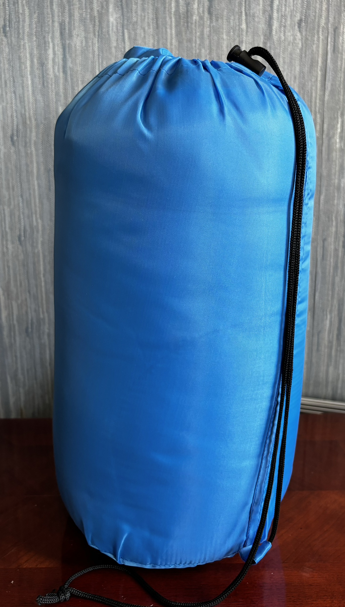 Camping Tent and Sleeping Bag image indicator(3)