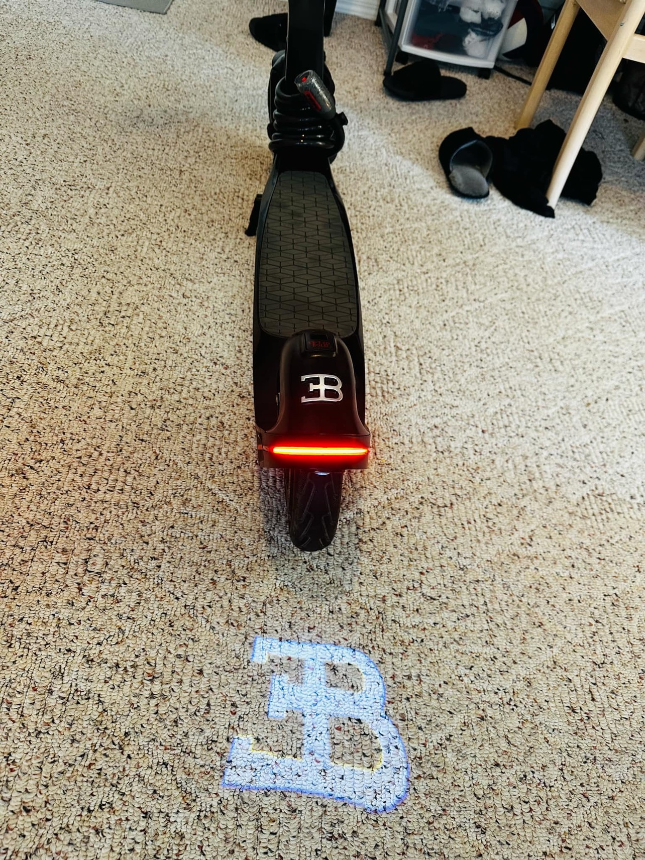 Bugatti Electric Scooter- 9 Pro - photo 2