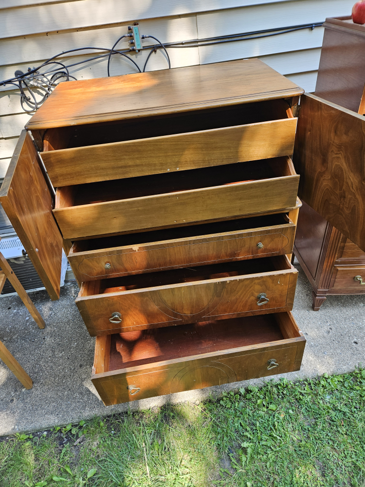 solid wood vintage dresser - photo 5