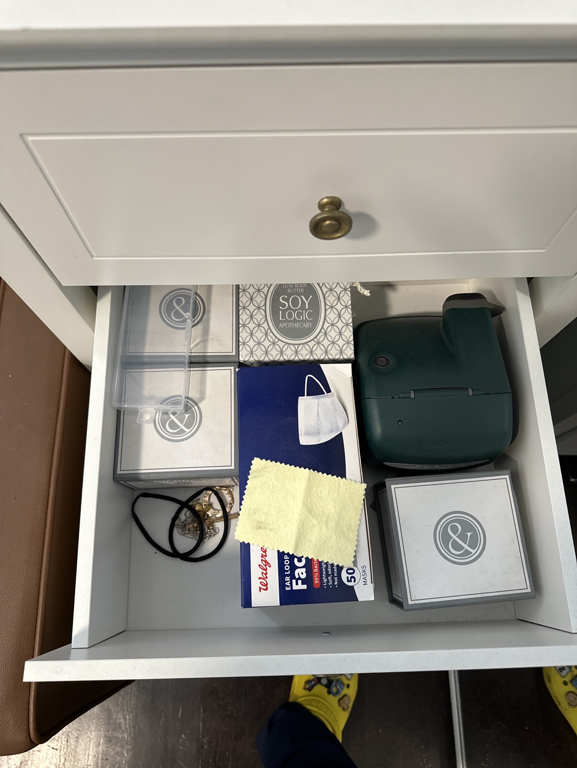 Small dresser - photo 2