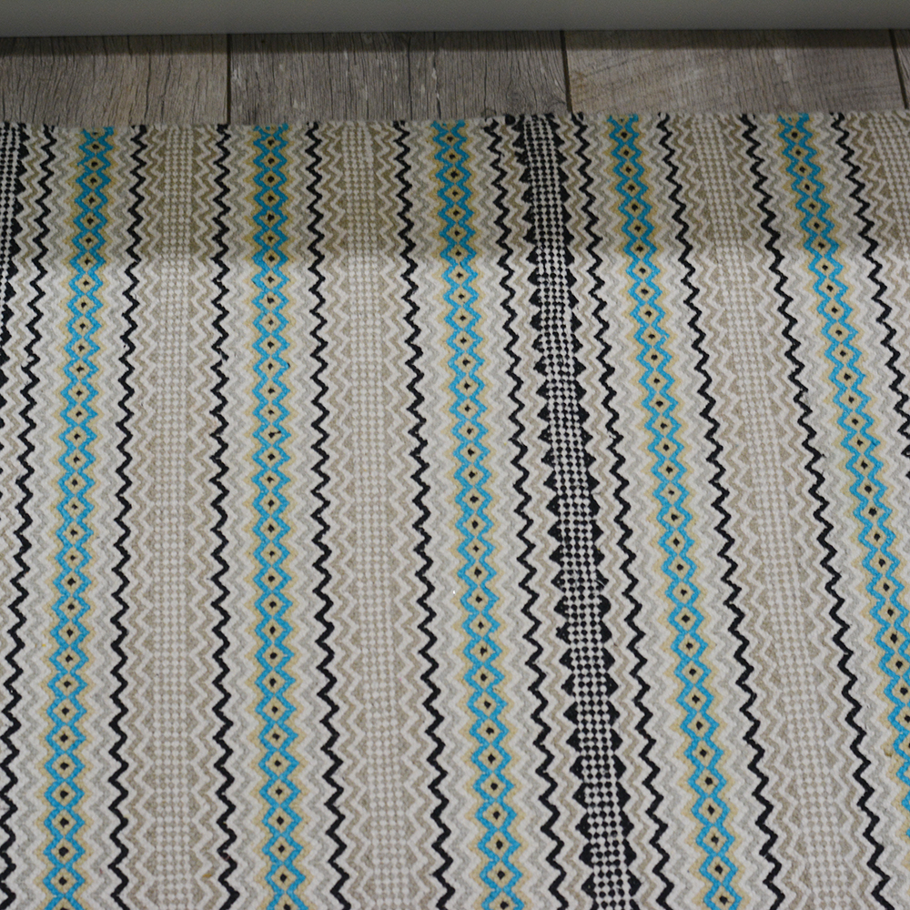 Patterned Striped Rug - photo 2
