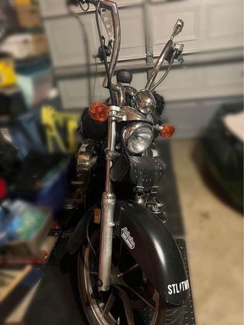 1989 Kawasaki Vulcan Motorcycle - photo 4