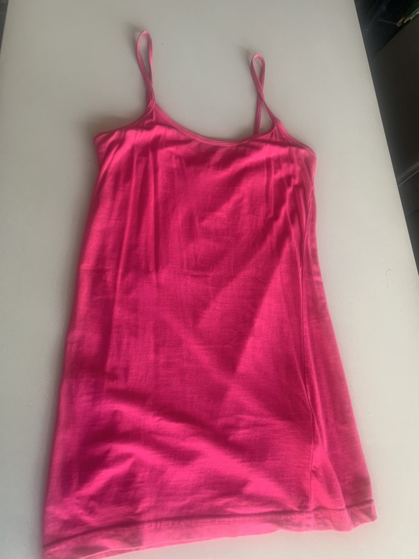 Hot pink camisole from FXXI size s-m #freecyle thumbnail