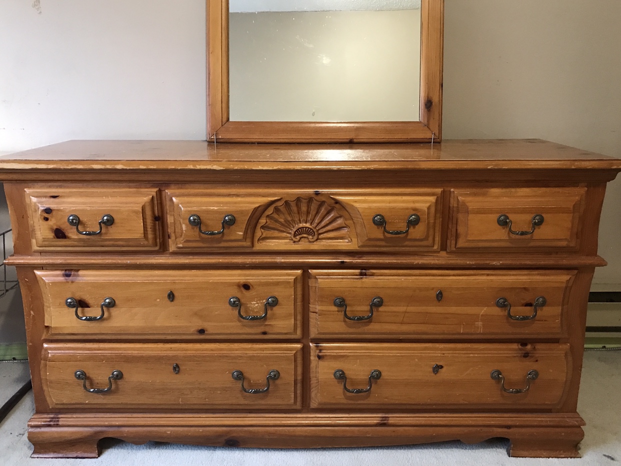 Dresser. - photo 2